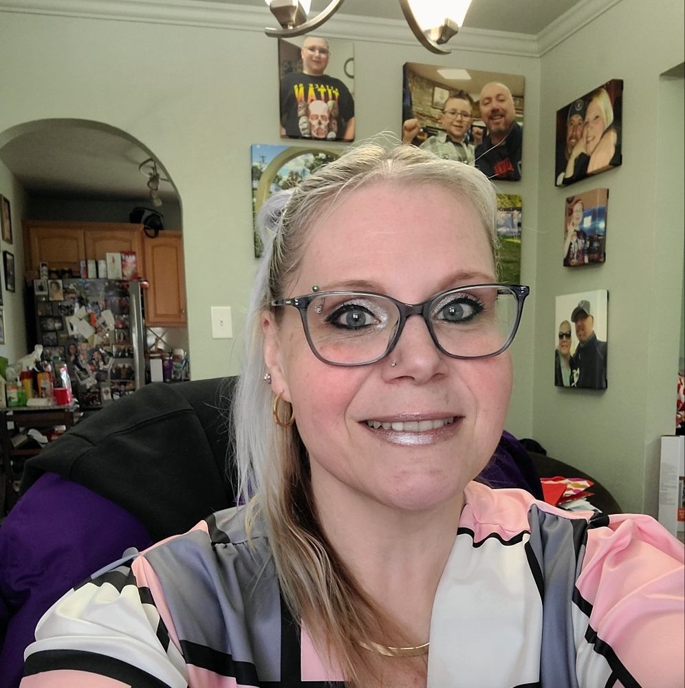 Meet your Posher, Amy
